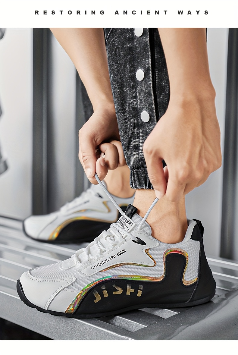 Tenis elegantes para hombre en blanco y dorado - Zapatos transpirables y cómodos para caminar con absorción de impactos, suela de PVC duradera y cierre de agujetas, ideales para uso casual, correr y actividades al aire libre, calzado casual | Tenis con agujetas elegantes | Zapatos cómodos para caminar