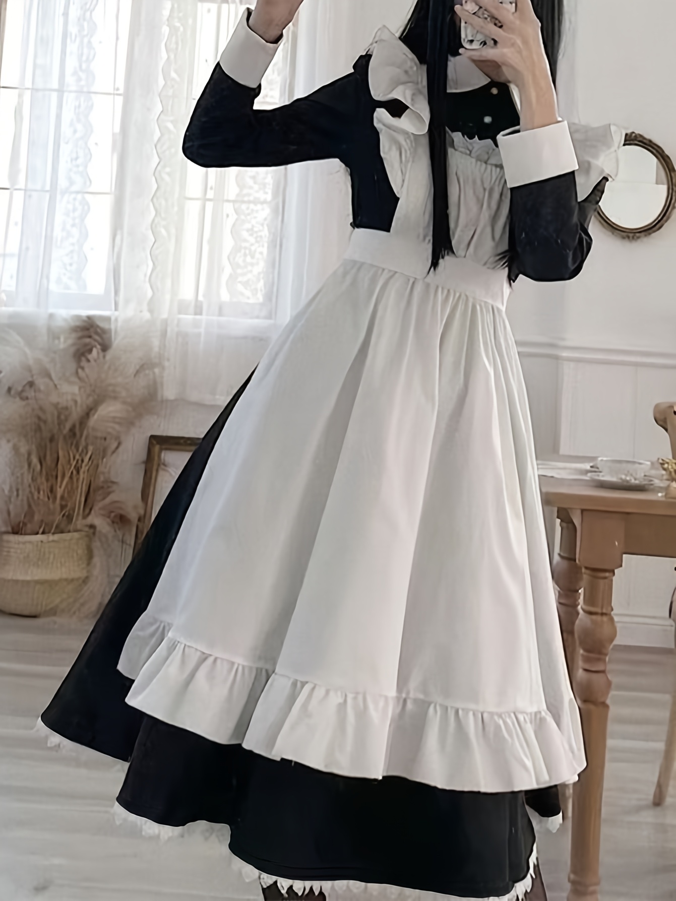 woman in long dress Noir Vela XS / Black 260-May26 Featuring a sweetheart neckline Extraordinary Impression Halter Mini Suggested Age:8-9T