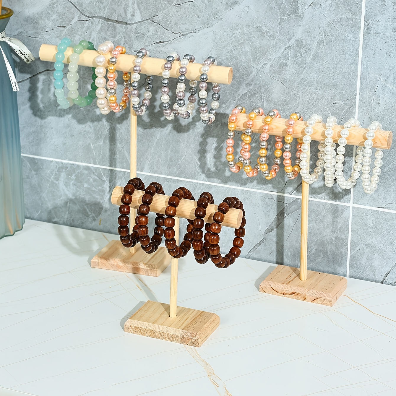 

1pc Bracelet Rack Is An For Window Display. It Serves As A Hanging Rack For Accessories Like Bracelets, Necklaces And Chains, Allowing You To In An Organized And Way