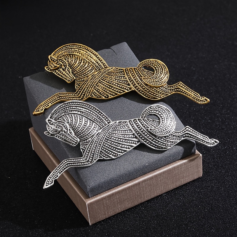 

Vintage-inspired Horse Brooch Pin For Men And Women - Fashionable Alloy Accessory For Suits And Coats