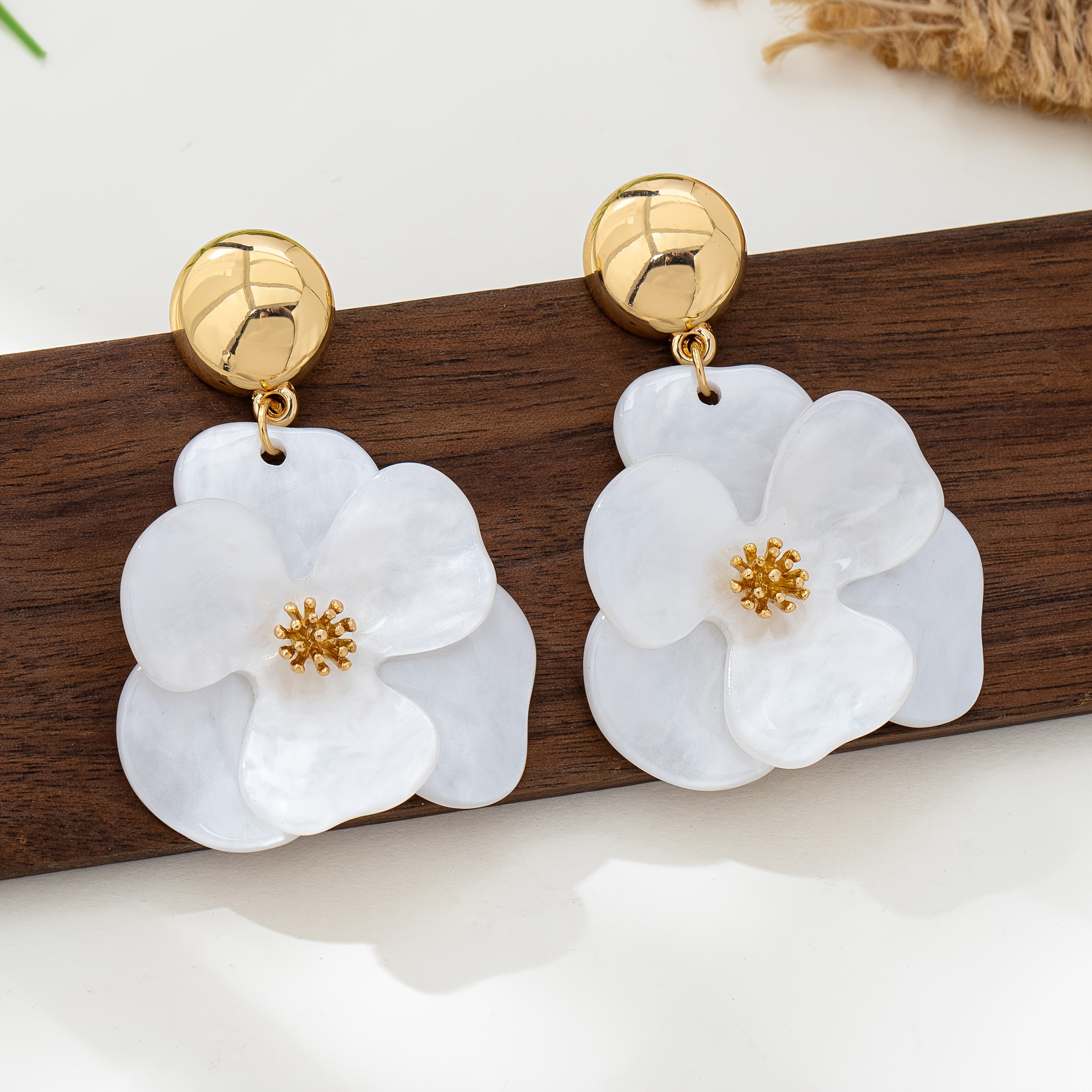 TEMU A Pair Of Stylish Vacation-inspired Acrylic Flower Drop Earrings, Women' Wear, Summer Beach Holidays, Or Music Festivals