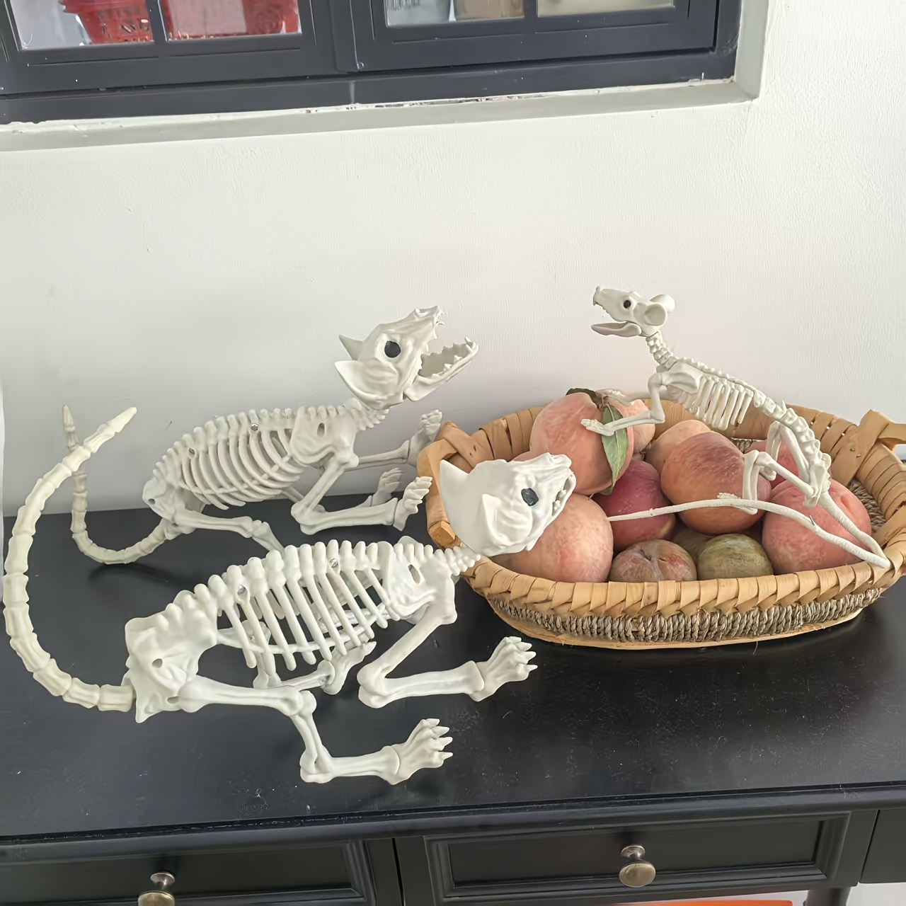 Image of 3pcs Halloween Realistic Kitten And Mouse Skeleton Ornament Set, 2 Cats 1 Mouse, Movable Head, Chin, And Tail, Suitable For Garden, Lawn, Courtyard, And Spooky Fun Decoration Props For Holiday Parties