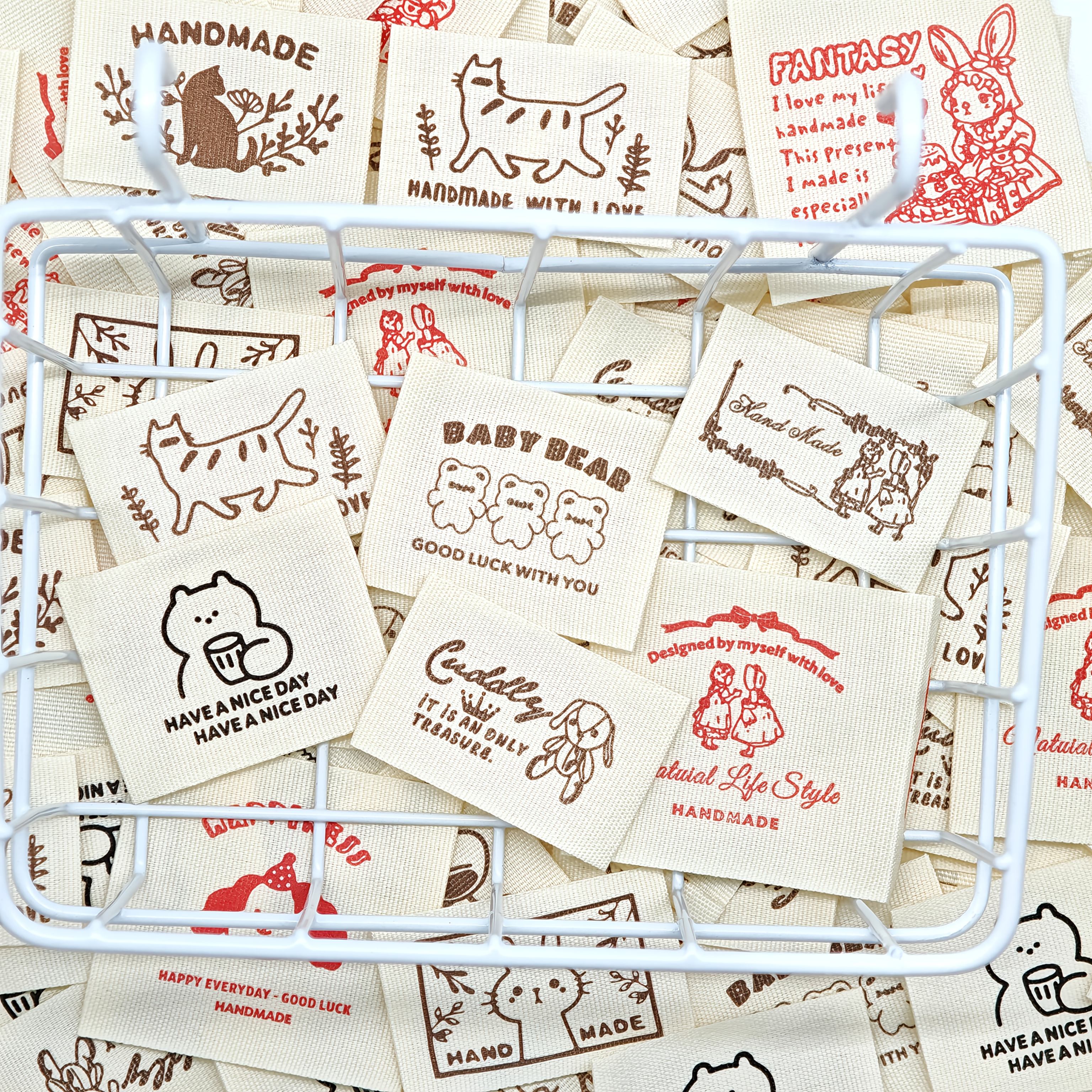 30 etiquetas de tela hechas a * | Múltiples patrones, cosidas, material de  poliéster para ropa, sombreros, bolsos, pañuelos para la cabeza, image size:3072x3072