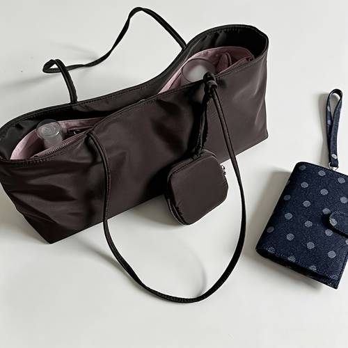 2026 New Casual All-Match Commuter Lightweight Large Capacity Underarm Shoulder Handheld Nylon Baguette Tote Bag