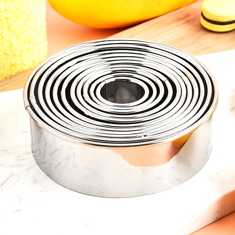 TEMU 1-11pcs Christmas Round Stainless Steel Cookie Cutters Set,reusable Baking Molds,dishwasher Safe,multiple Sizes Circle Cutters For Holiday Xmas Party Dessert Cake Pastry Baking Tools