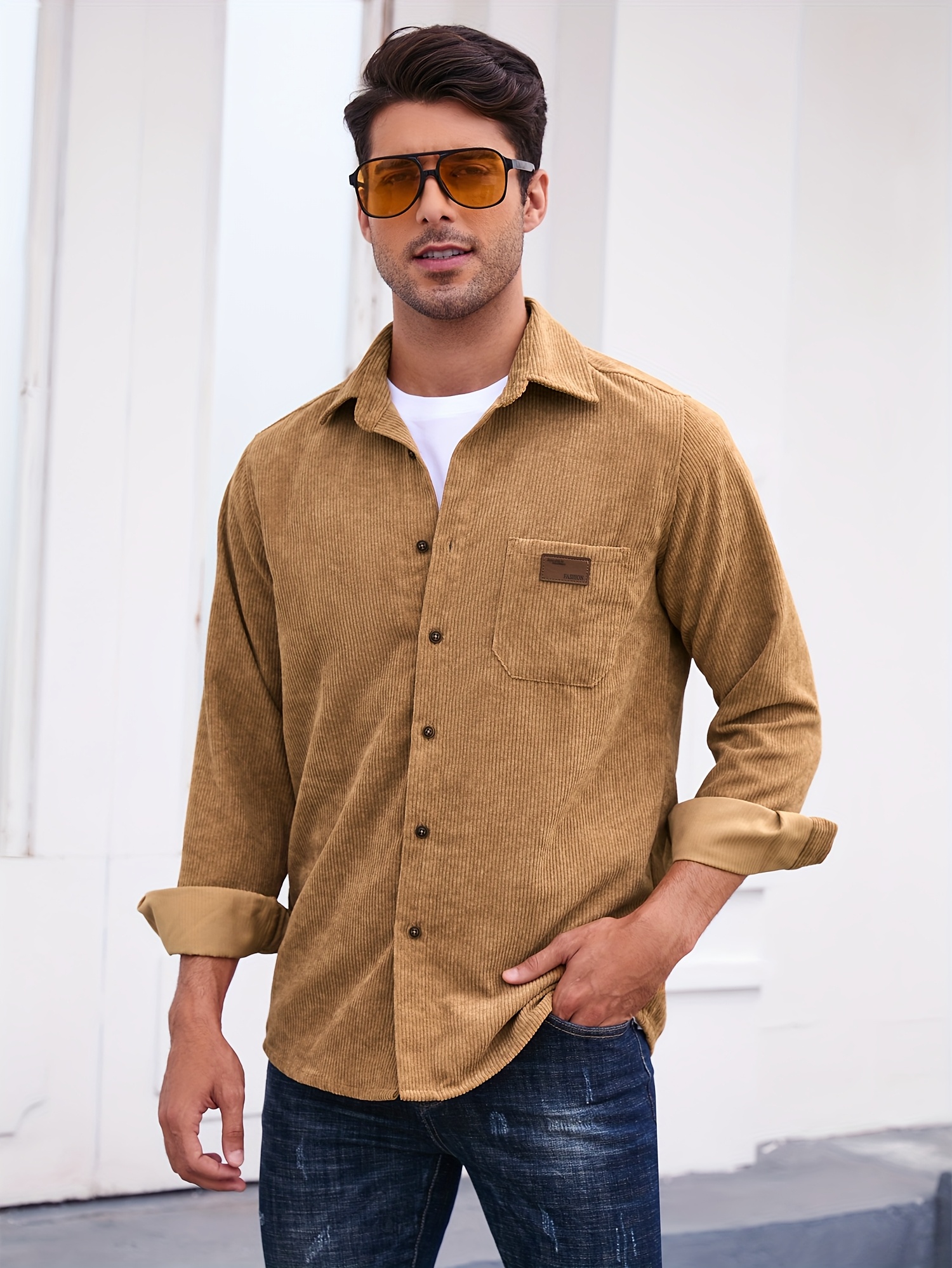 Men's Corduroy Shirt, Men's Shirt Jacket, Classic Lapel Collar with Double Chest Pockets, Button Front, Regular Fit Long Sleeves Spring/Autumn Casual Street Style And Casual Attire, Autumn Layering Piece, Simple And Stylish, Structured Buttons
