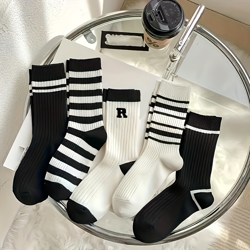 TEMU [fall Winter Style] 5 Pairs Women's Mid-calf Socks, Moisture-wicking Socks With Black And , High Elastic, Soft For, - Casual Socks, Comfy And