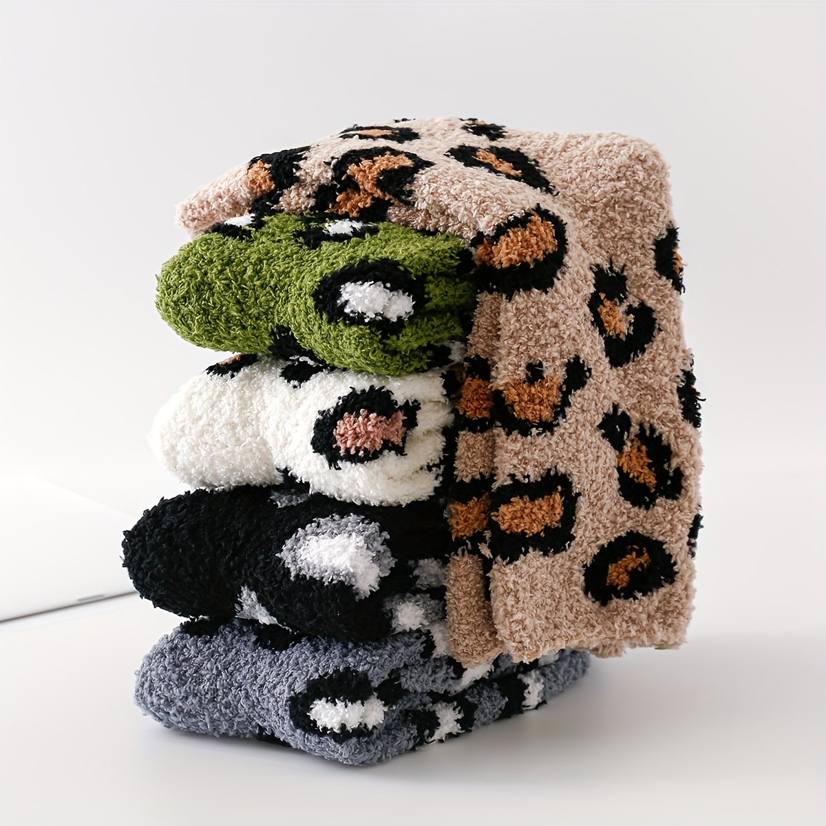 

5 Pairs Fuzzy Leopard Print Socks, Warm & Soft Fluffy Sleeping Socks For Fall & Winter, Women's Stockings & Hosiery