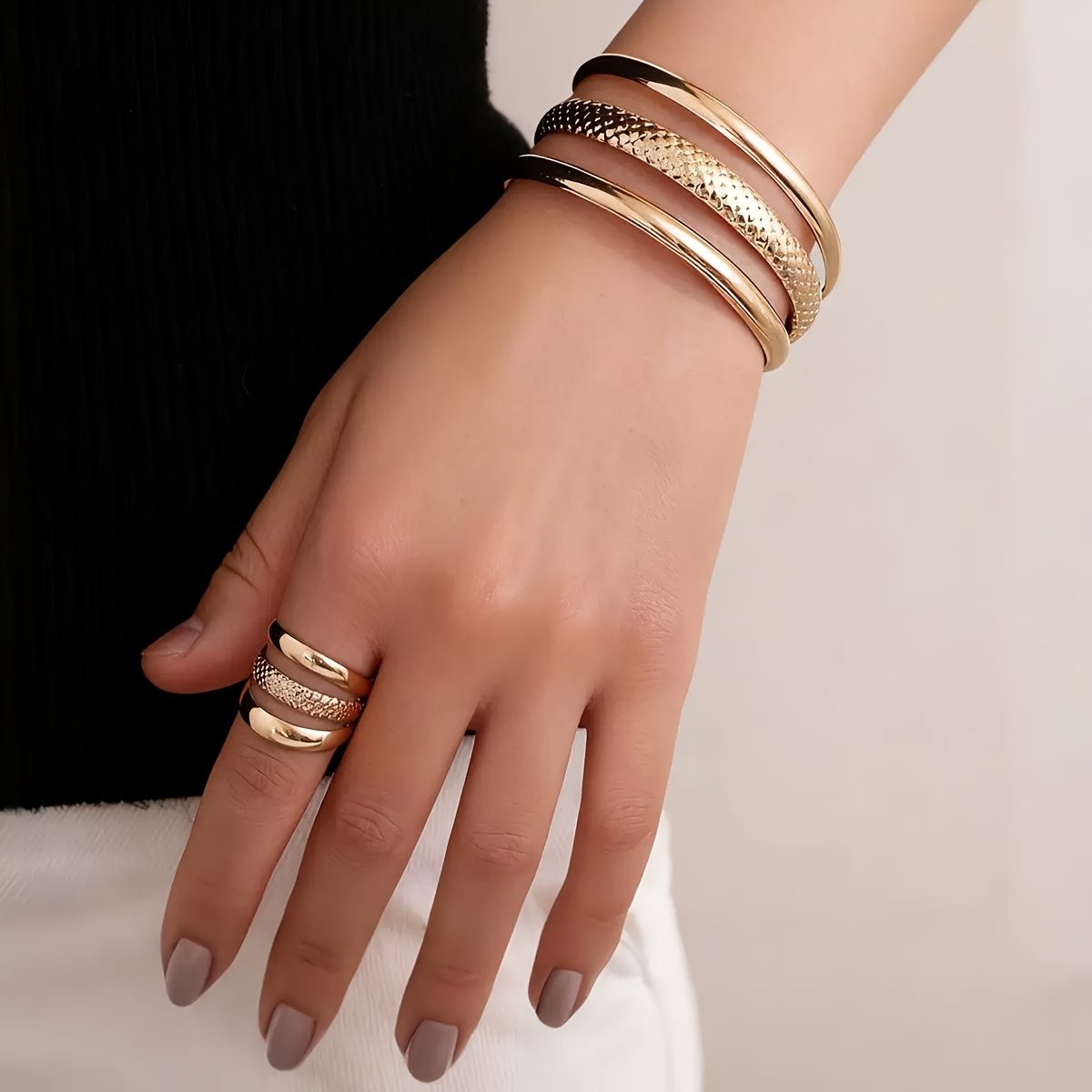 TEMU Fashion Easy Metal Geometric Opening Bangle Ring 2pcs Set Women's Additions Ladies Bracelet Women's Additions Small Gift