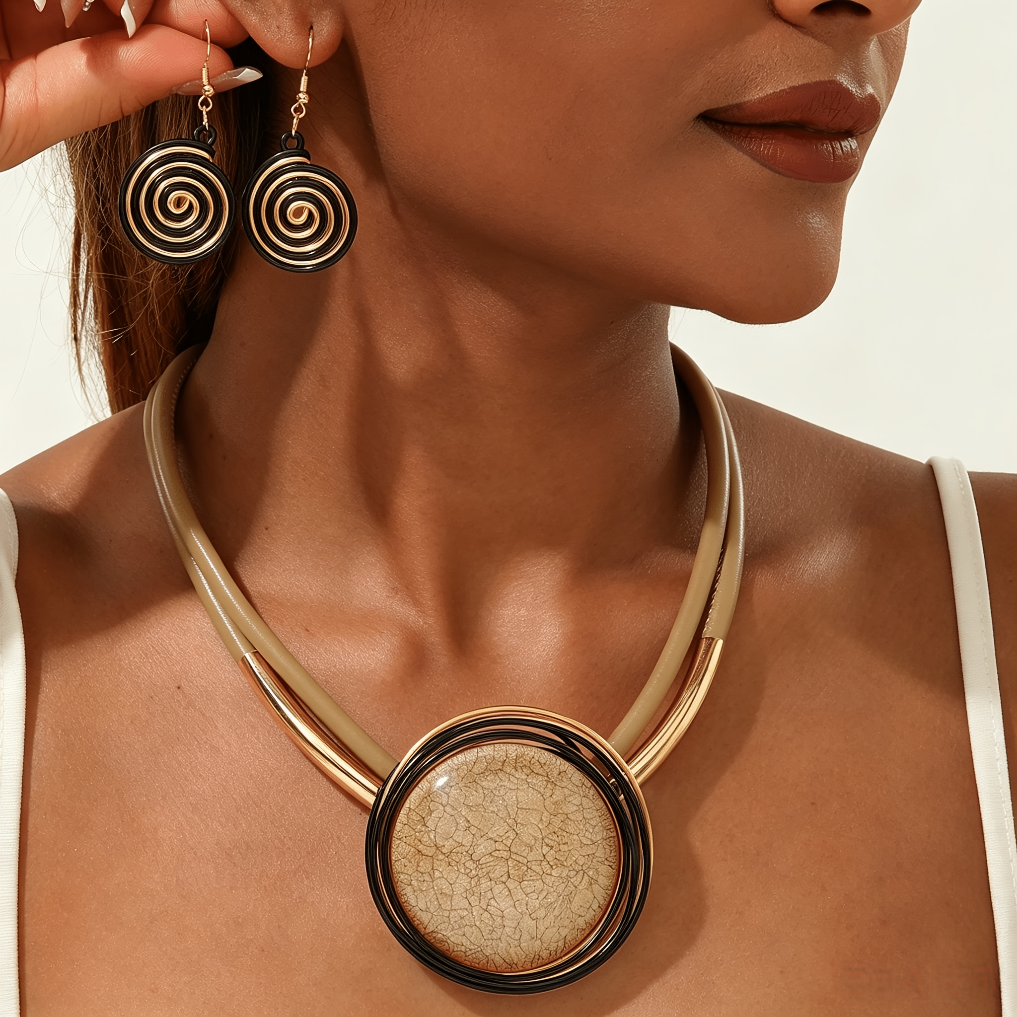 TEMU Handmade New Fashionable Bohemian Women's Jewelry Set With Resin Circular Pendant And Spiral Earring Design Suitable For Daily Wear, Dinner
