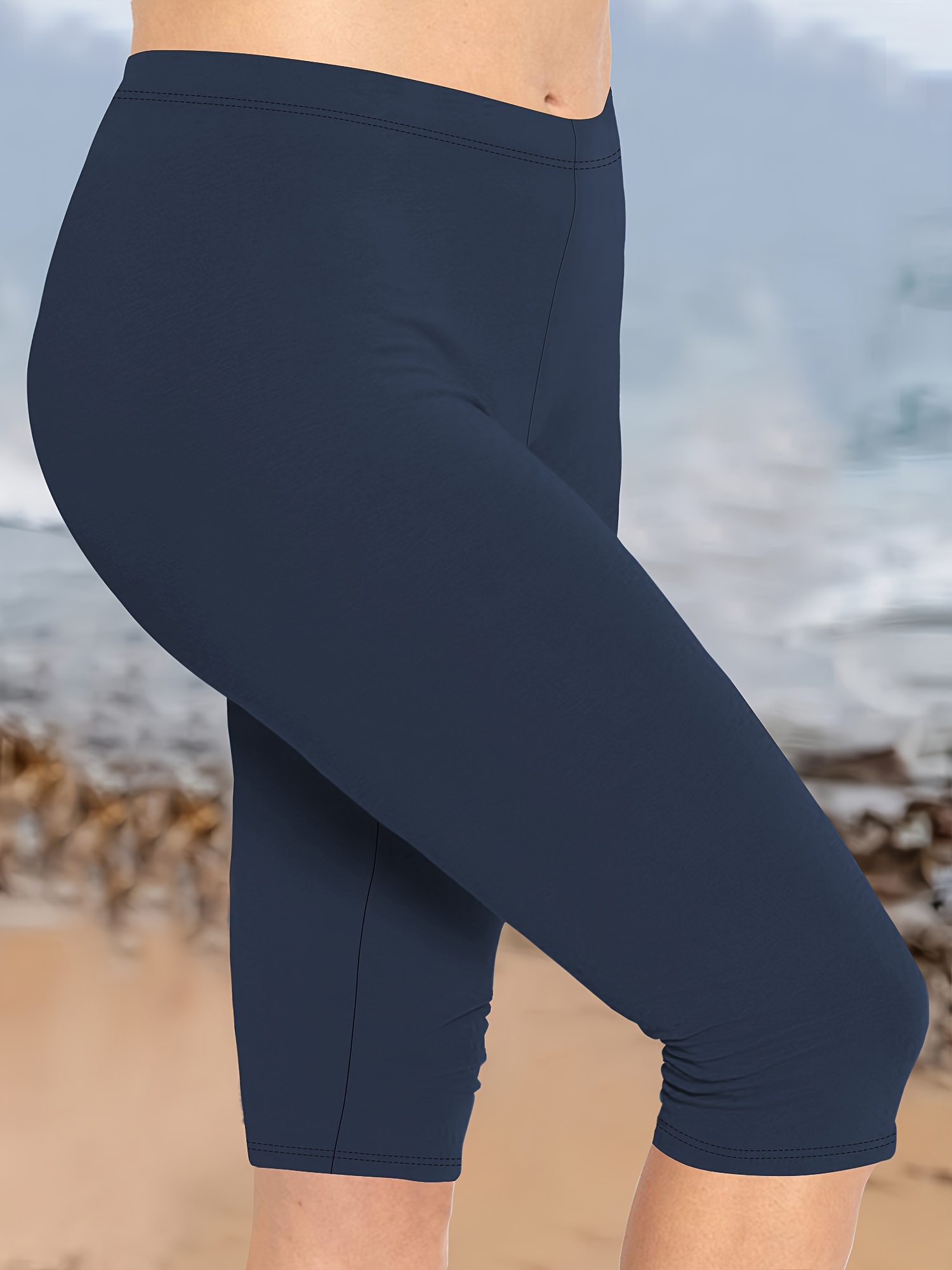Women's Plus Size High-Waisted Capri Leggings - Stretchy, Comfortable, Non-See-Through, Solid Black, Perfect for Spring/Summer/Fall, Machine Washable, High Waisted Leggings, Casual Wear, Versatile Fashion, Stretchy Fabric