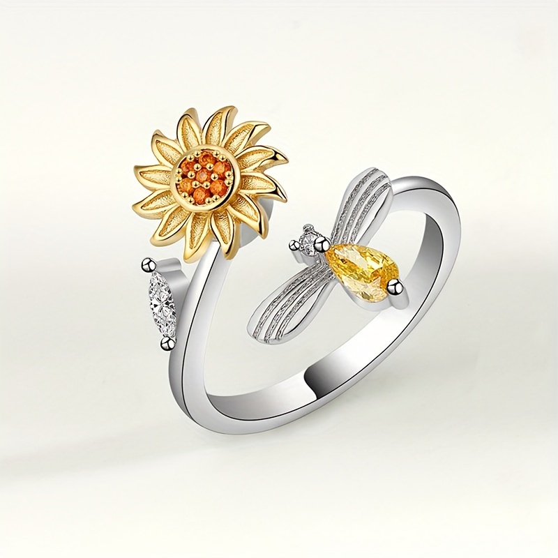 1pc Versatile Light Luxury Adjustable Synthetic Zirconia Bee-shaped Spinner Ring
