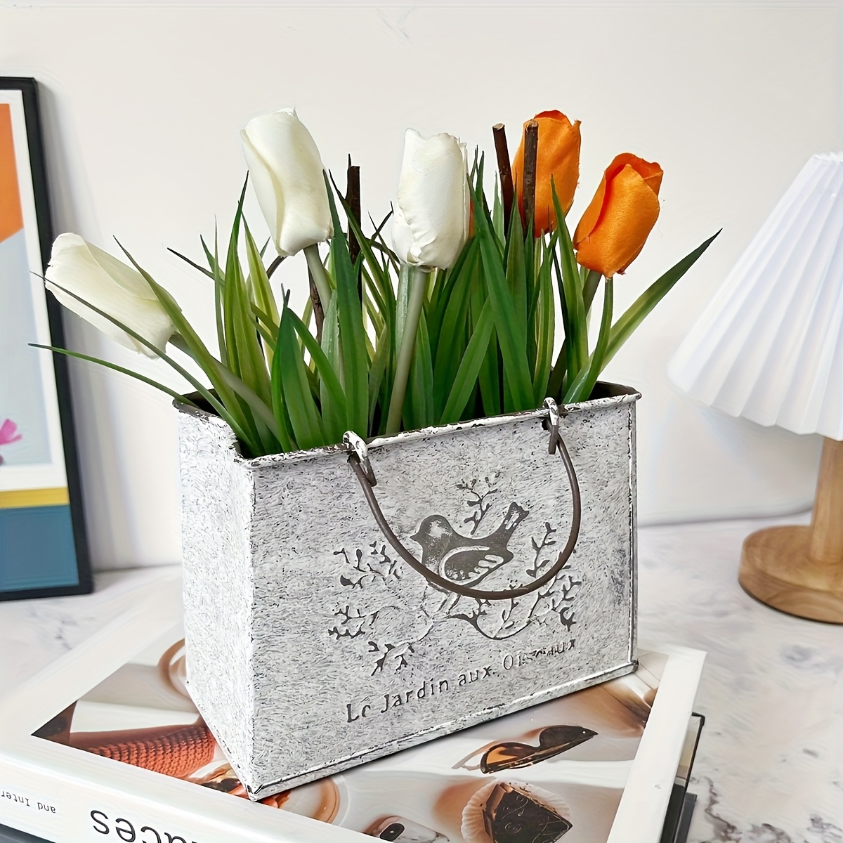 Image of Iron Handbag Flower Bucket Retro Old Decorative Flower Utensils Creative Flower Basket Flower Arrangement Decoration Window Display