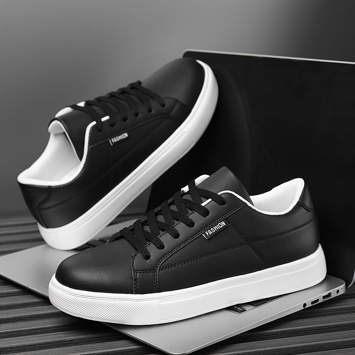 Image of Men's Minimalist Business Casual Sneakers, Daily Versatile Work And Casual Essential Shoes Outdoor Comfortable Lightweight Black Outdoor Running Shoes
