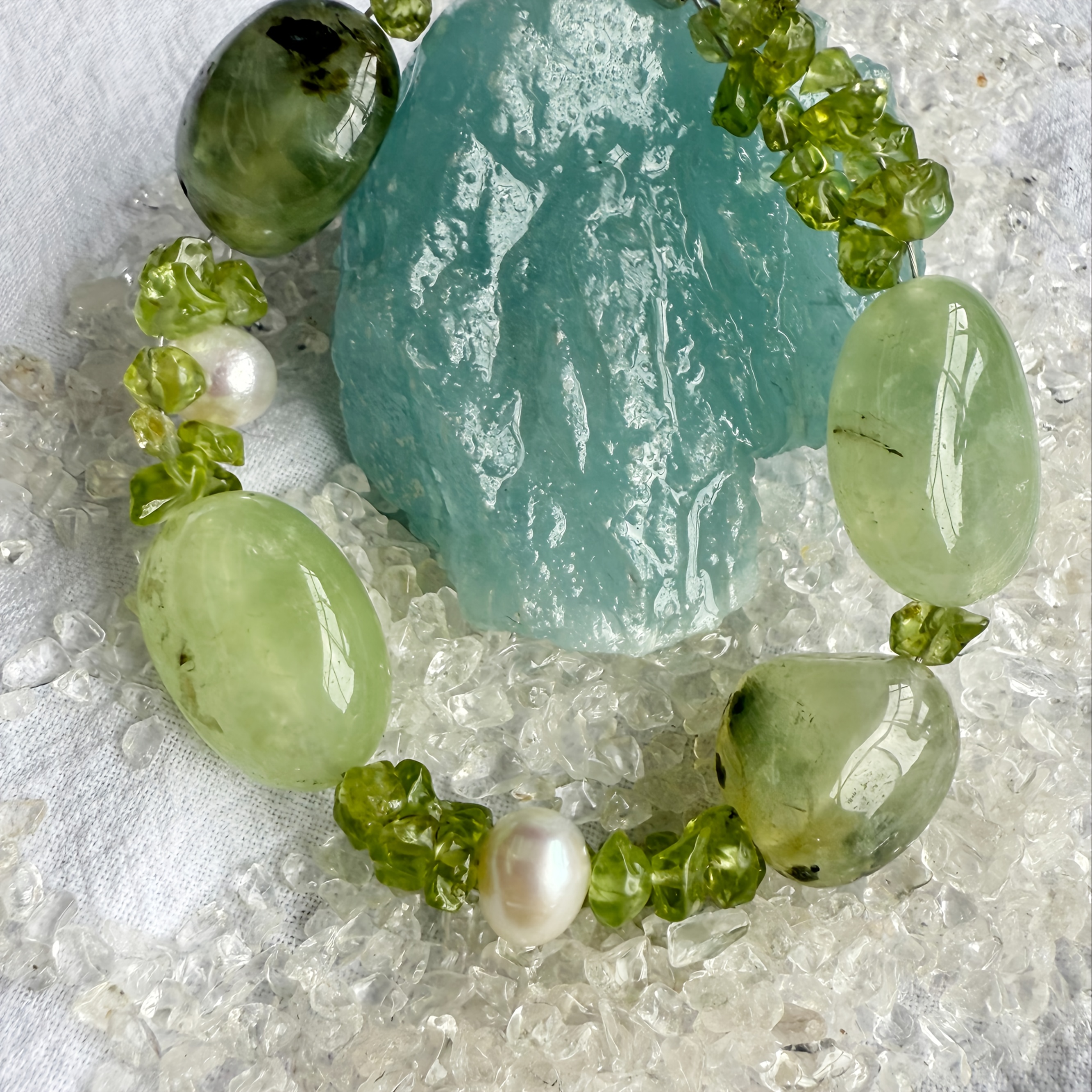 unique bracelet made natural peridot natural amethyst
