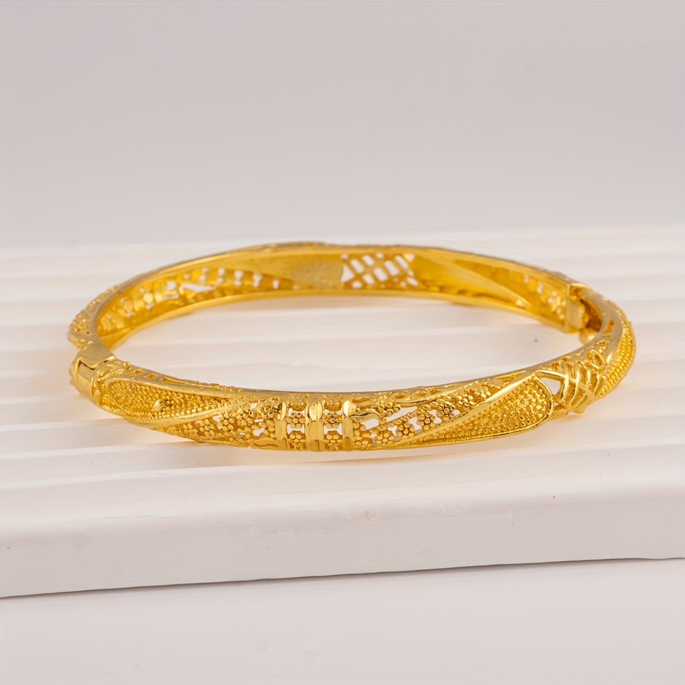TEMU 1pc Golden Open Bangle, Elegant Hollow Carved Design, Middle Eastern Saudi Arabian Festive Gift, Women's Fashion, Dubai Bride Jewelry, Western