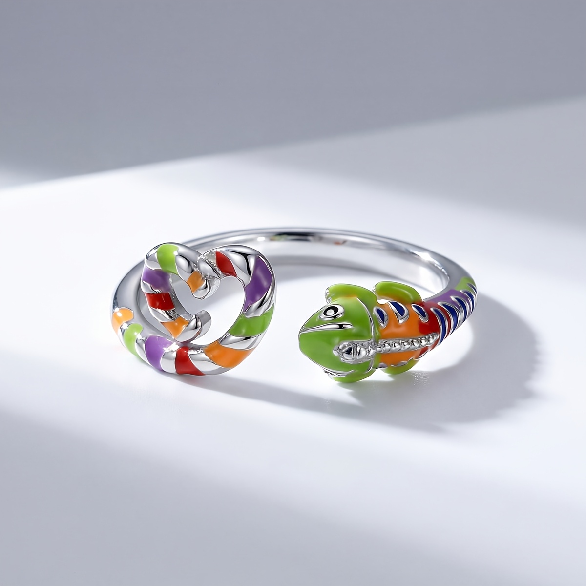 Women's Chameleon Love Open Ring, Versatile Design