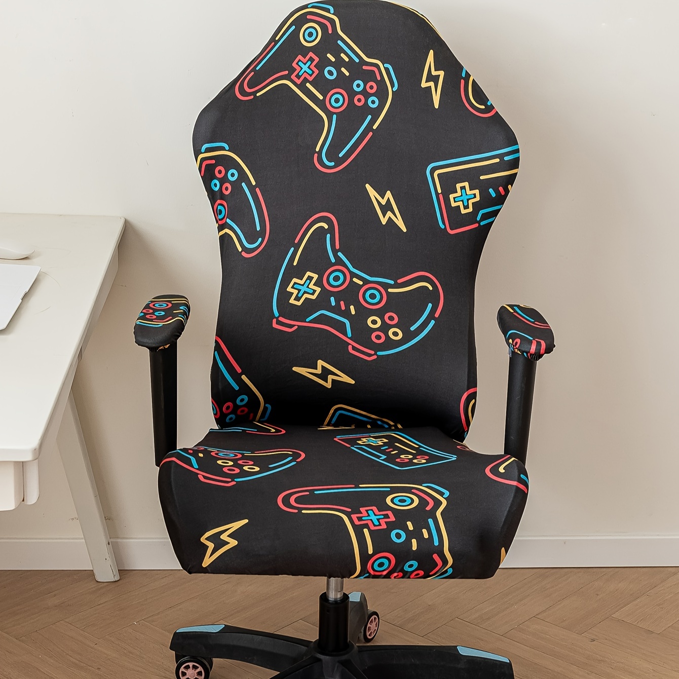 

Gaming Chair Slipcover Set - Art Stretch-fit Velvet With Zipper - Polyester Spandex Chair Protector, Removable And Washable - Black Gamepad Pattern (1 Set/4 Pieces)