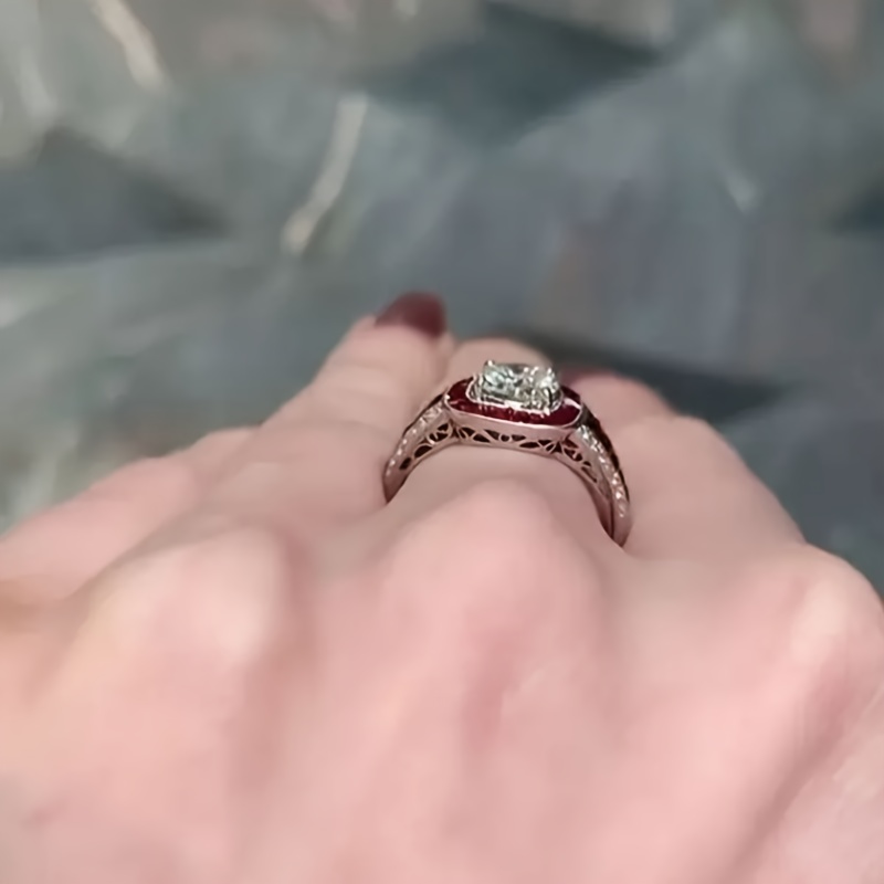 Luxury Red Zirconia Anniversary Rings for Women, Vintage Style
