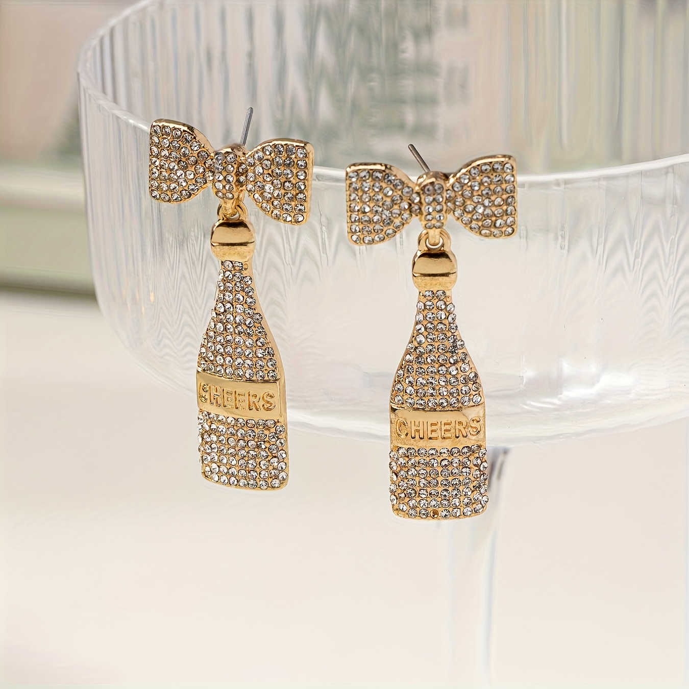 TEMU A Pair Of Simple, Exquisite, And Elegant -encrusted Bow-shaped Wine Glass Christmas Holiday Design Versatile Women's Earrings