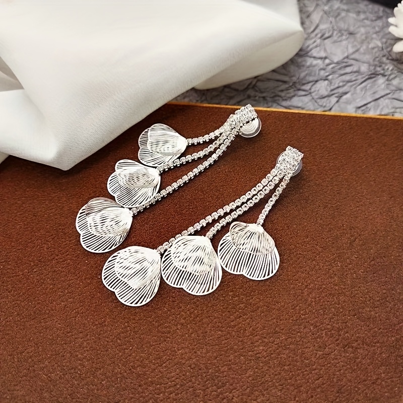 Sparkling Rhinestone Hollow Petal Ear Cuff, No Piercing