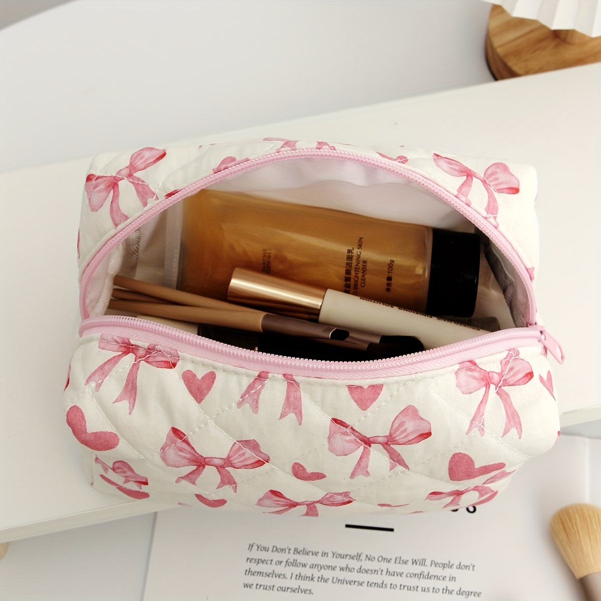 Beauty Case Da Viaggio Rosa Con Specchio Ingranditore E Luci LED – Portatile E Illuminato