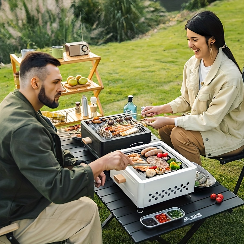 1pc Lacquered Iron Portable Square Charcoal Grill, Smokeless Outdoor Camping BBQ Oven, Suitable for Valentine'S Day, Easter, Women'S Day, Mother'S Day, Independence Day Festivities