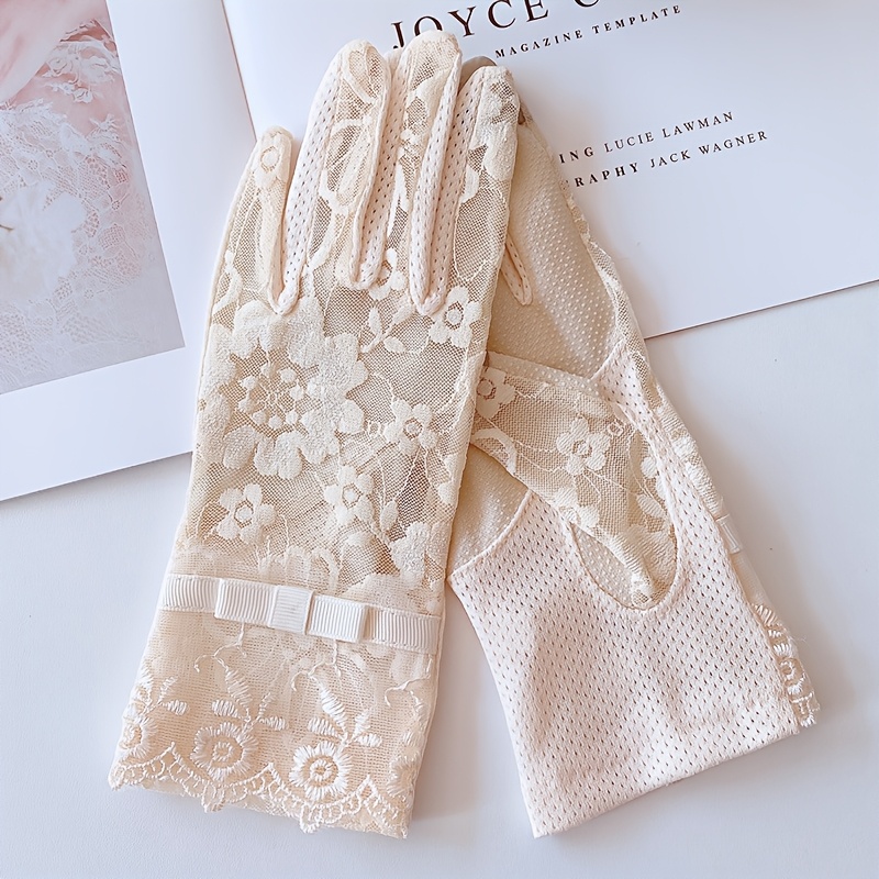 Image of Elegant Lace Short Gloves, Anti-slip Touchscreen Breathable Women's Gloves, Bridal Wedding Additions, Formal Party Attire