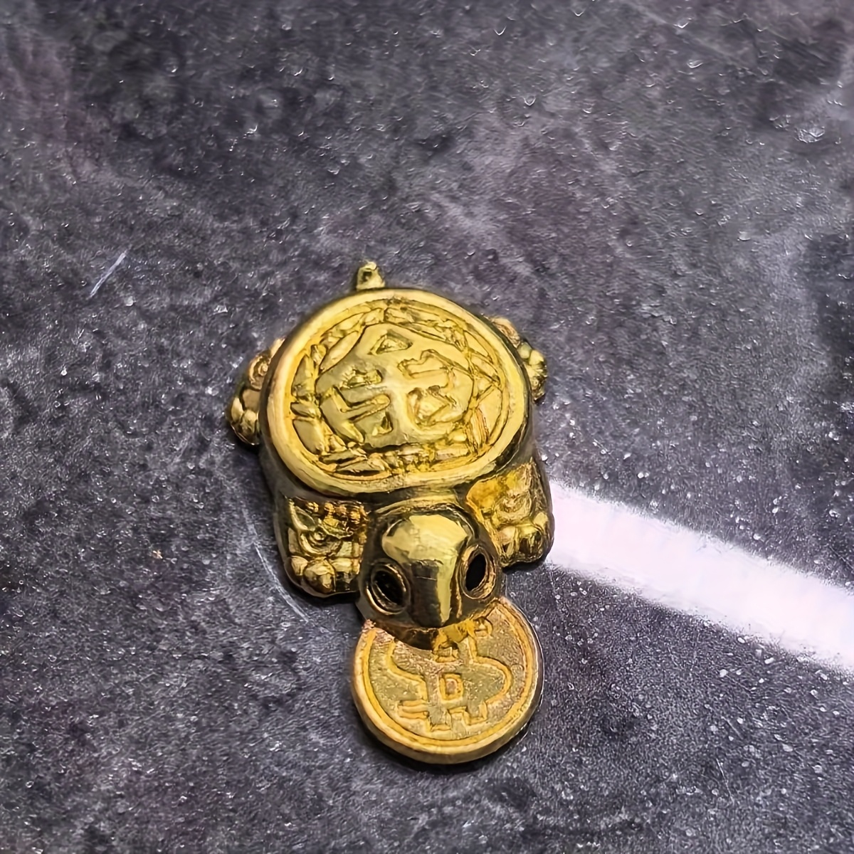Compact Money Turtle Amulet With Red Leather Pouch - Symbol Of Wealth, Shui Decoration For , Ideal For Daily Display, Attracts Financial Fortune, Luxurious | Golden Tassel