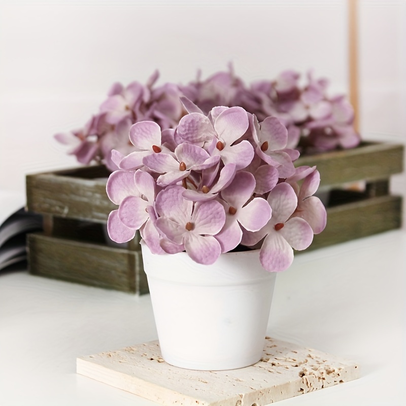 

1pc Artificial Hydrangea Potted Plant, Floral Tabletop Display, Perfect For Living Room, Bedroom, Dining Room, Office Shelf Decor