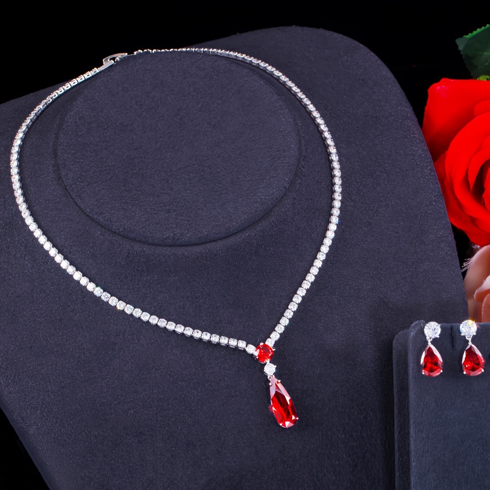Silvery White Round Dangle Earrings & Pendant Necklace Set
