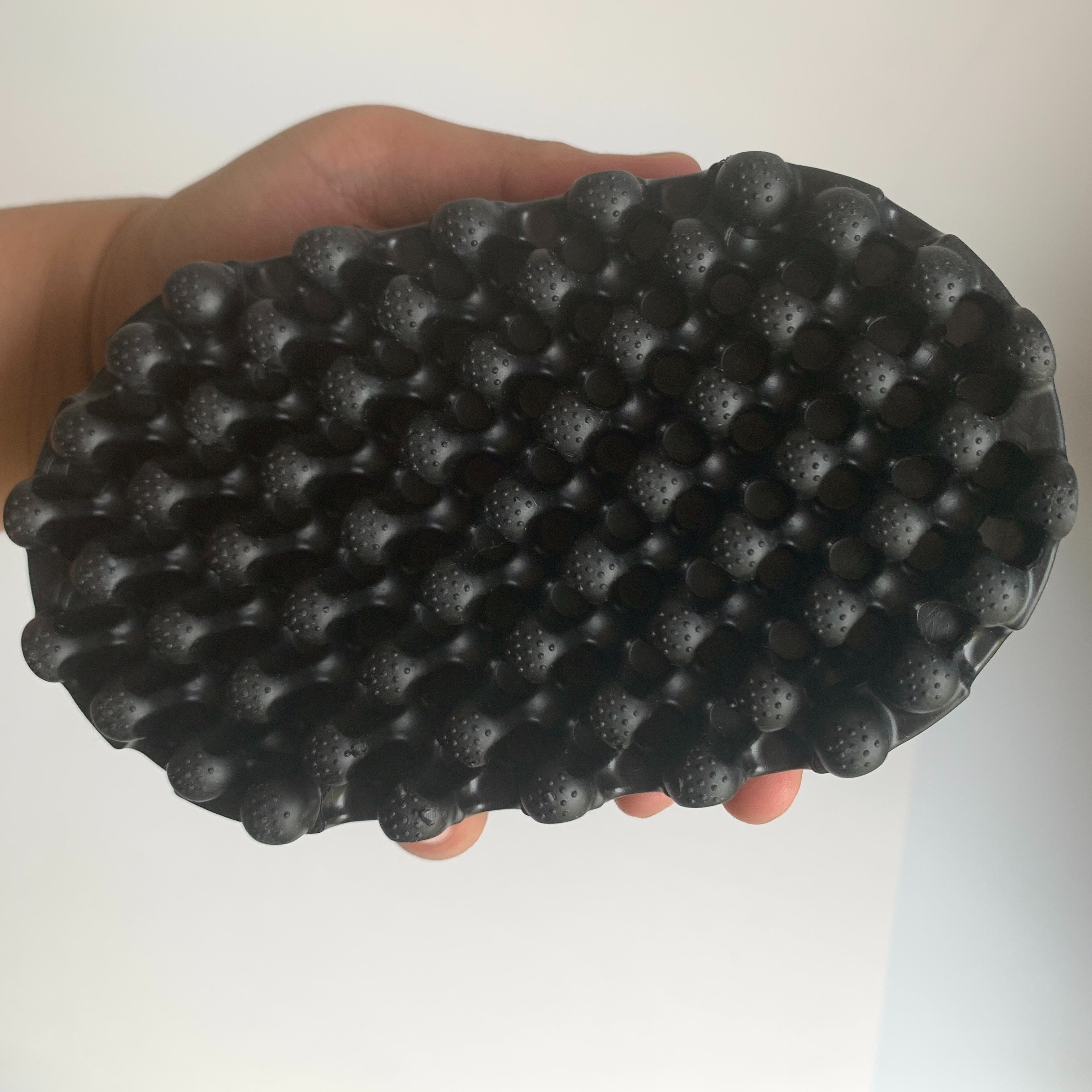 

1pc Black Silicone Hair Brush Twisted Shaped Washable Durable Curly Hair Sponge Comb Suitable For All Hair Types