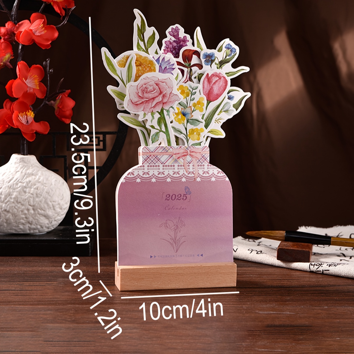 TEMU A Creative 2025 Desk Calendar Set With Delicate Floral And Animal Designs, Wooden Base, Various Pattern Designs, Suitable For Office Desk Decoration, Daily Schedule Memo, And Study Time Planner.