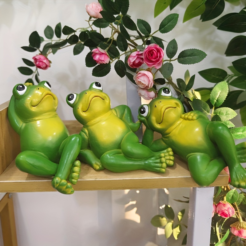 Ceramic frog – The Wunderkammer