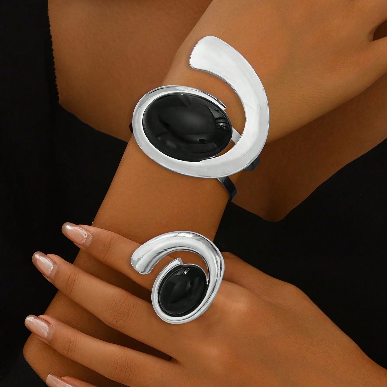 Vintage Acrylic Open Ring & Bangle Set for Casual Attire