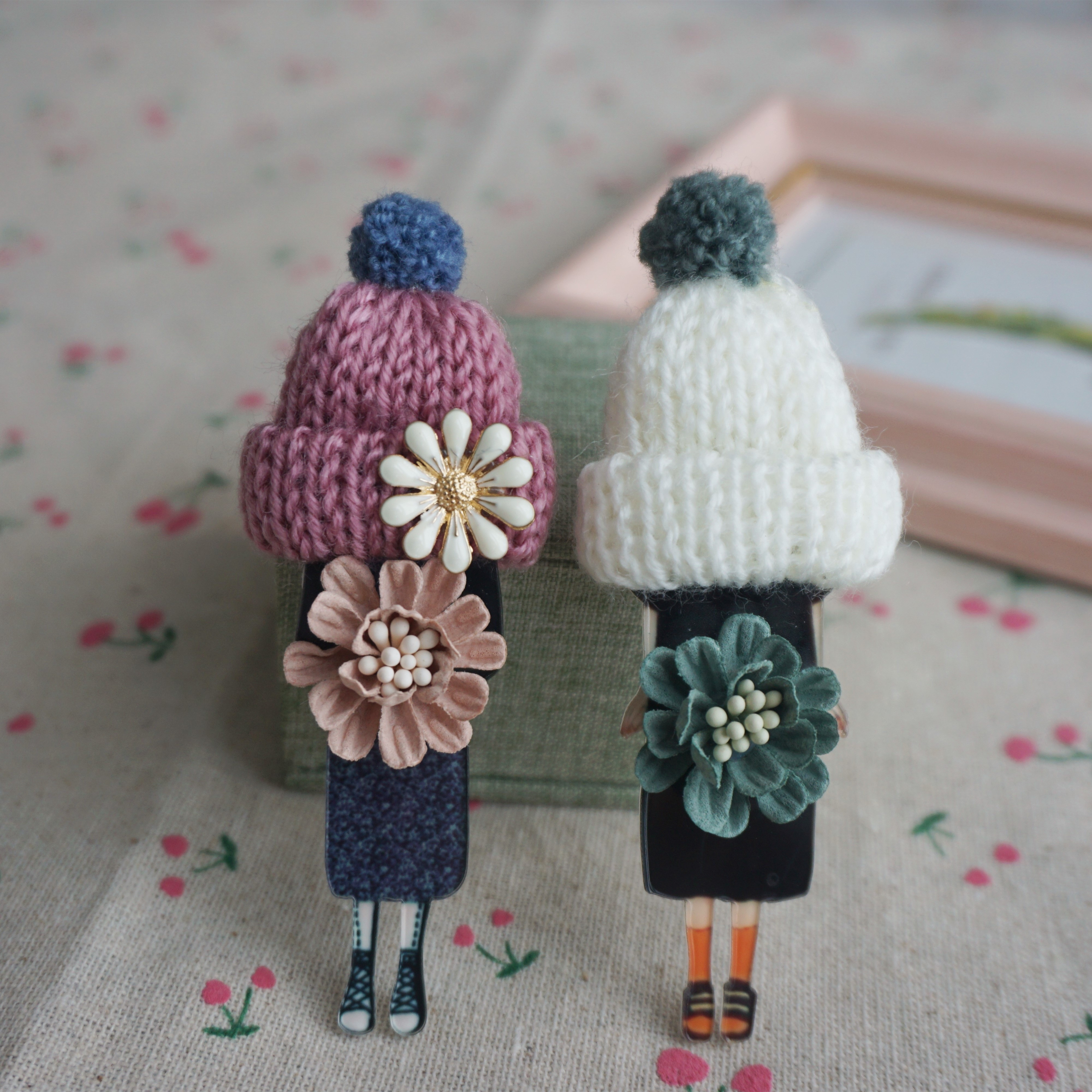 

Handmade Acrylic Knit Hat Brooch Pins Set, Cute Fashion Accessories For , Non-plated Decorative Flower Pins For All