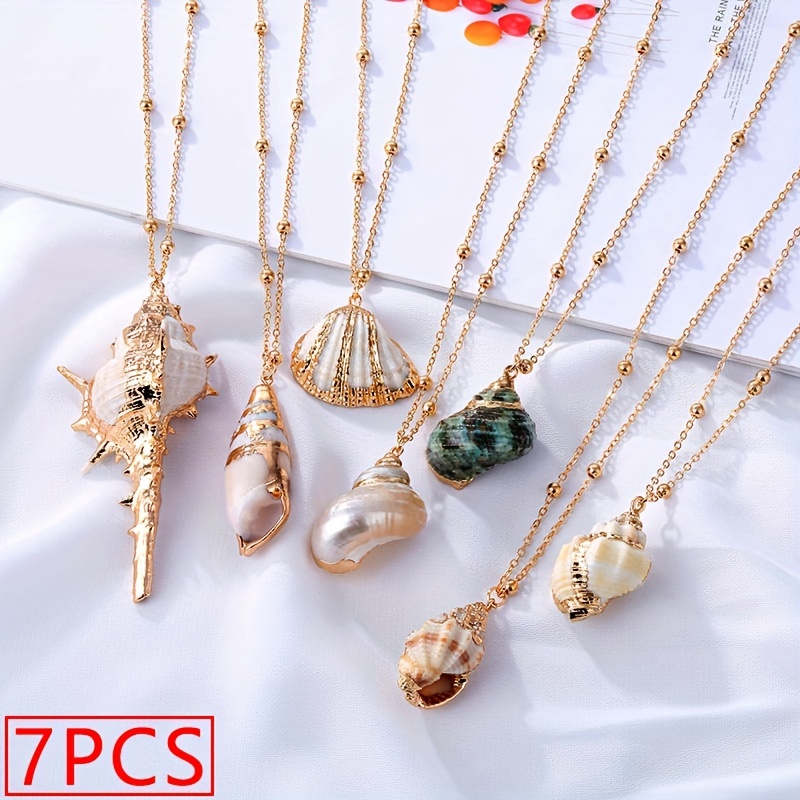 

Elegant 7-piece Summer Beach Necklace Set With Shell & Conch Pendants - Chic Boho Style, Golden-trimmed Luxury Jewelry For Women