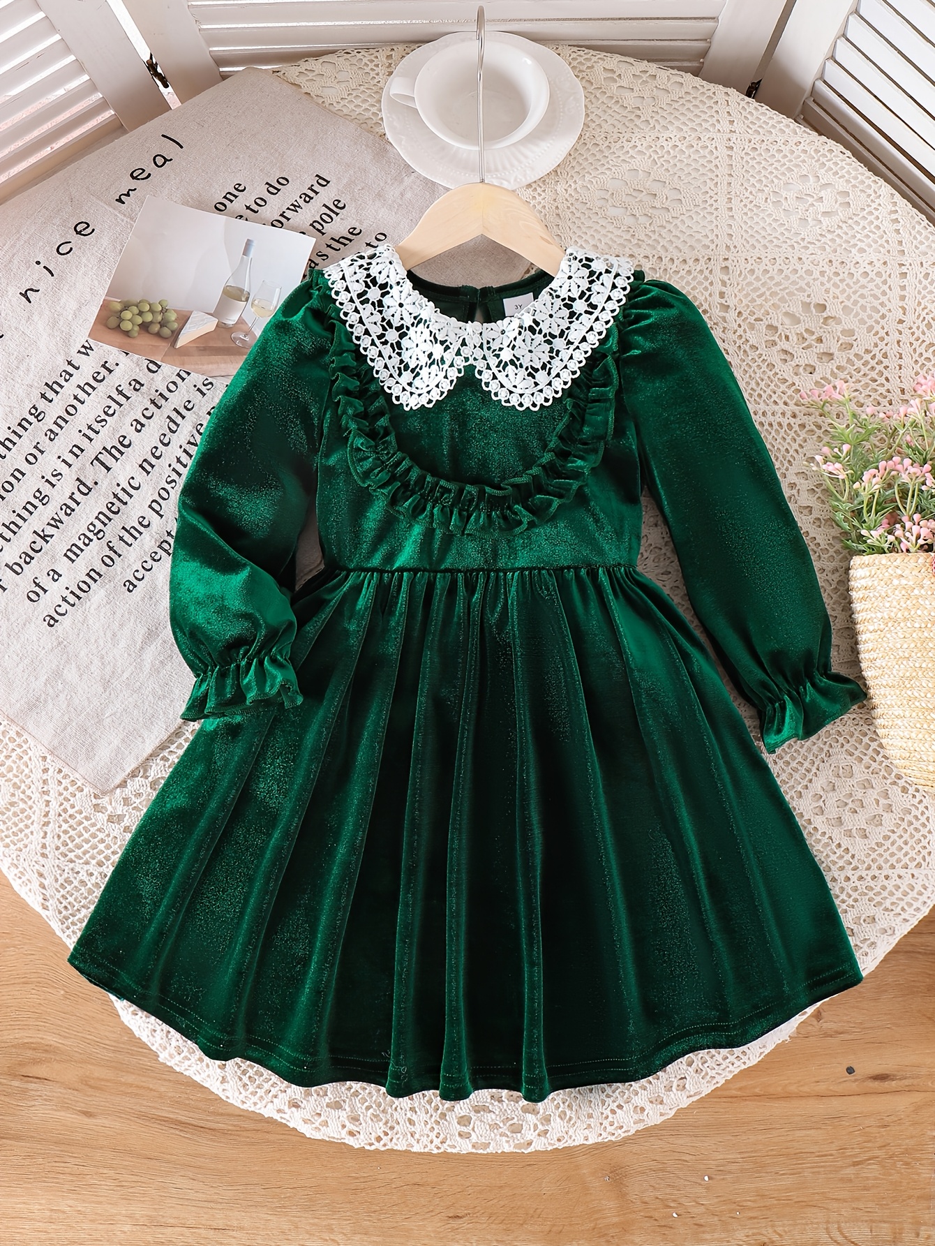 green emerald velvet dress Emerald Green Strapless Puffy Midi Tulle Dress main image 1