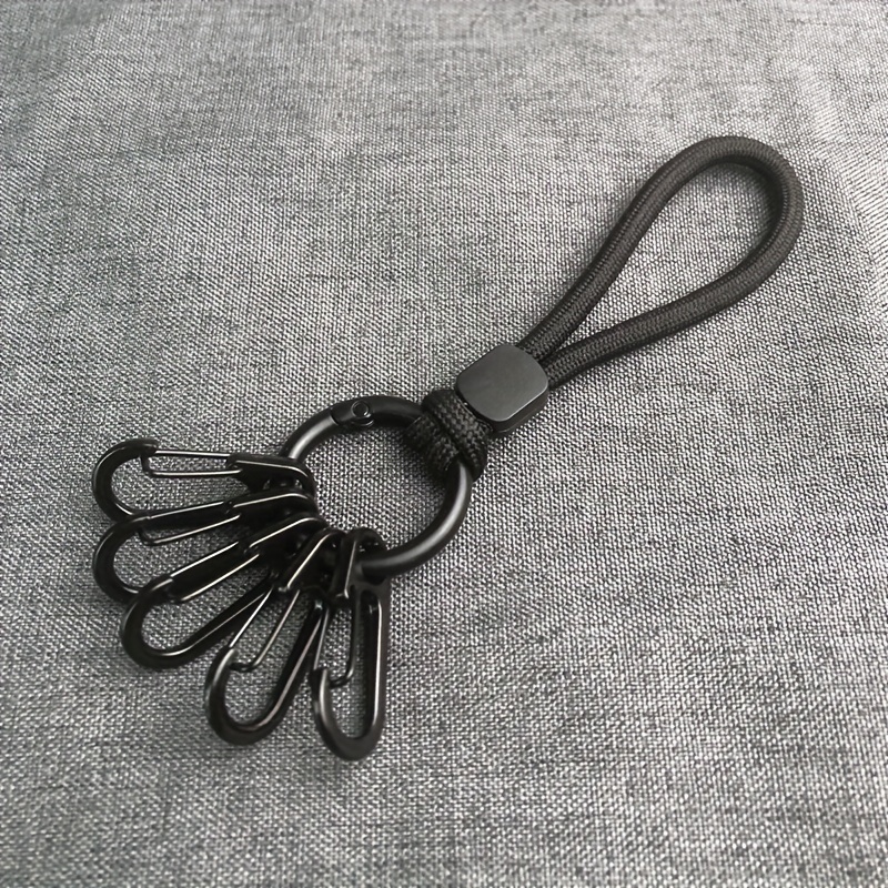 Image of Durable Alloy Keychain With Round Ring And Short Rope - Keyring With Hanging Buckles - Fashionable Spring Key For Backpacks And Pendants