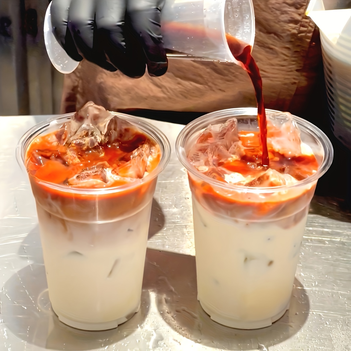 50pcs 24oz Clear Plastic Cups with Flat Lids