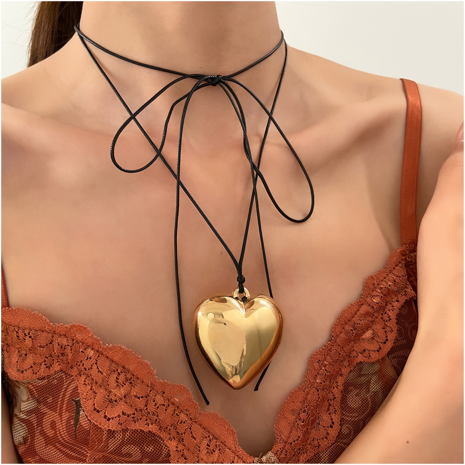 

1pc Thick Fluffy Heart Shaped Necklace - Adjustable Velvet Chain Heart Shaped Pendant, Suitable For Women's Y2k Fashion Jewelry Accessories