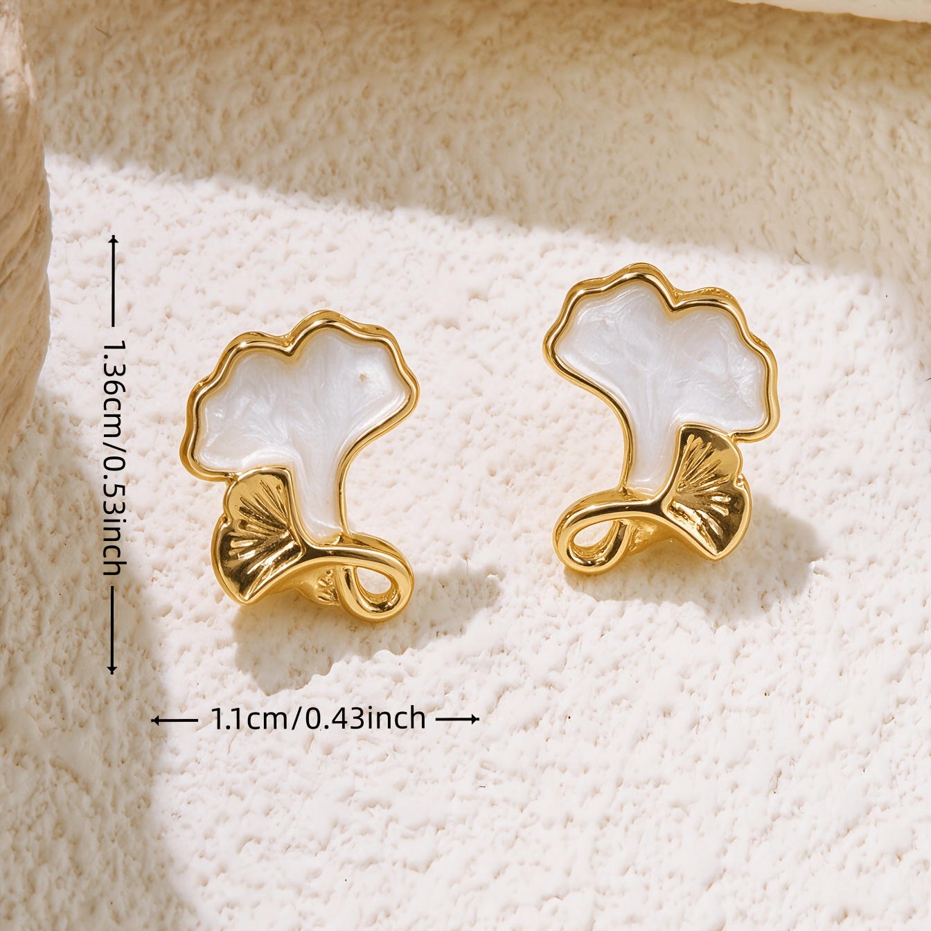 Women's Stylish White Drip-Glaze Ginkgo Leaf Earrings, Elegant Gift