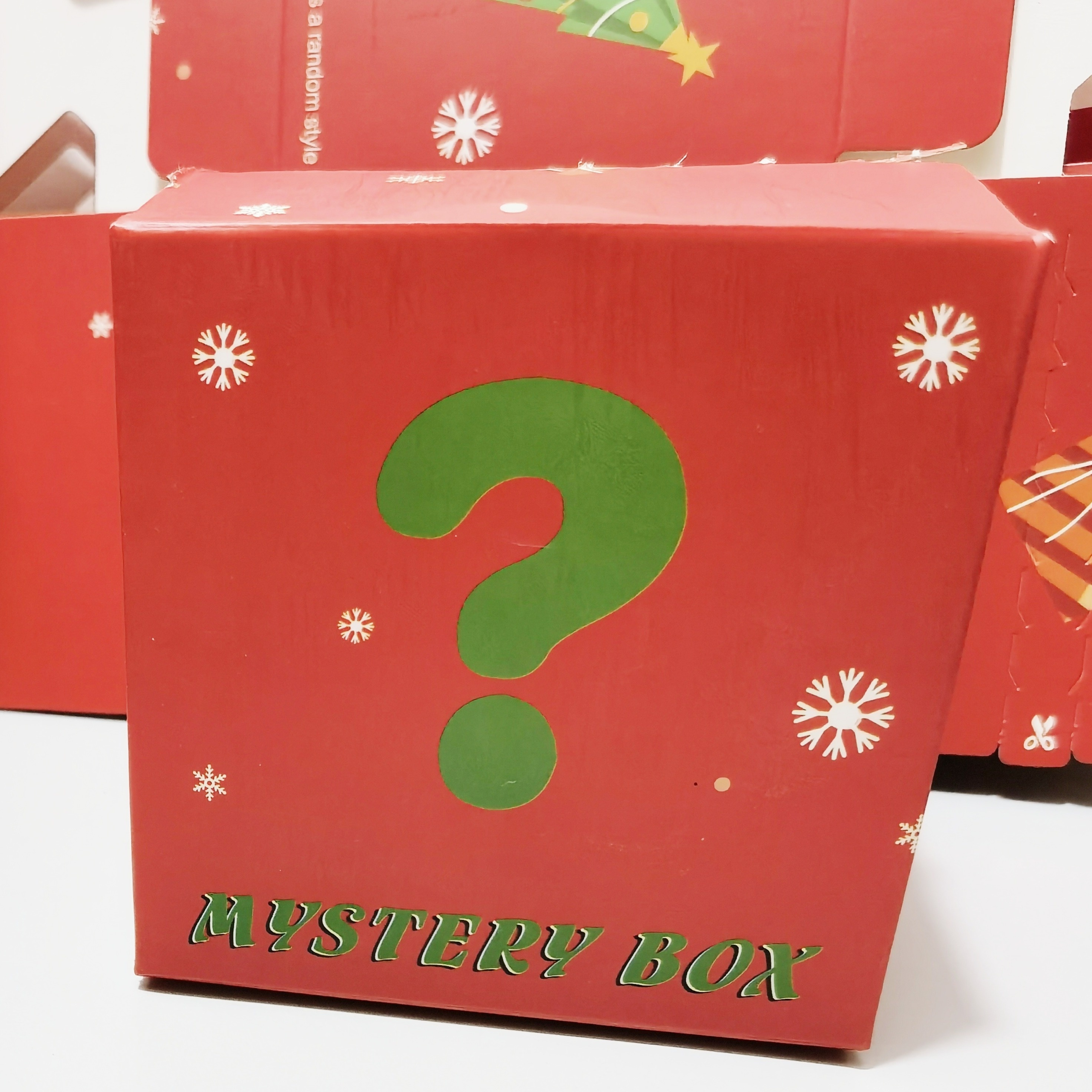 

5pcs Christmas Mystery Gift Boxes With Designs, Paper Surprise Present Boxes With Christmas Tree Theme - Burgundy, , Yellow