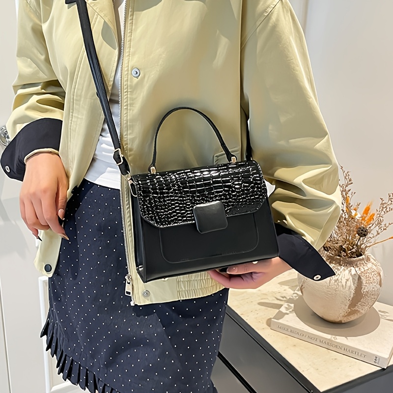 Damen Handtasche Mit Krokodilleder Optik Und Tragegriff_voghion.com