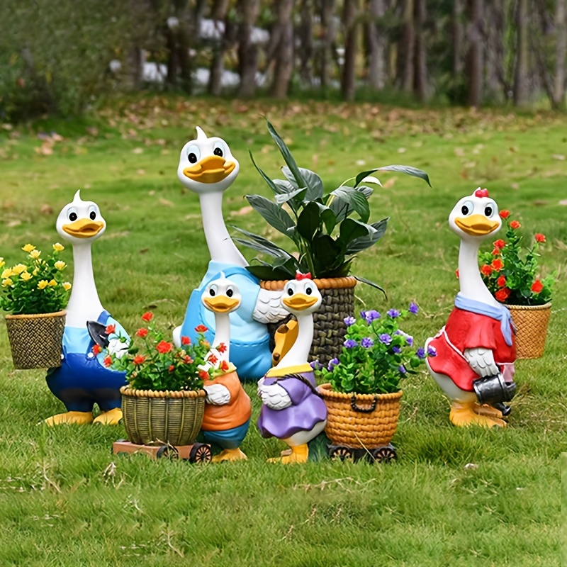 

1pc Garden Gardener Duck Statue, Resin Craft Figurines, Standing Art Decor With Plantable Flower Vase, Weatherproof For Outdoor Villa Yard Creativity, Cartoon Sculpture For Patio And Garden
