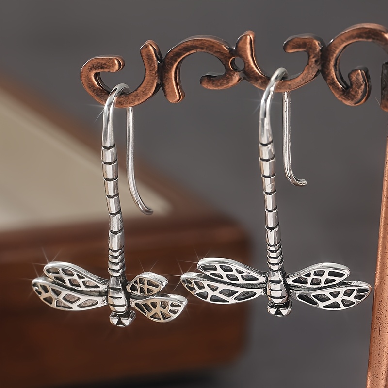 Women's Fashionable Retro Dragonfly Pendant Earrings, Wedding Gift