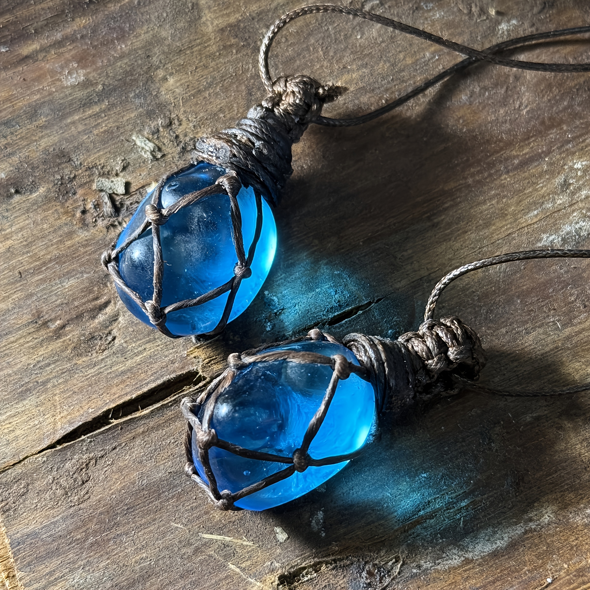 Handmade Vintage Natural Blue Glazed Pebble Pendant Necklace