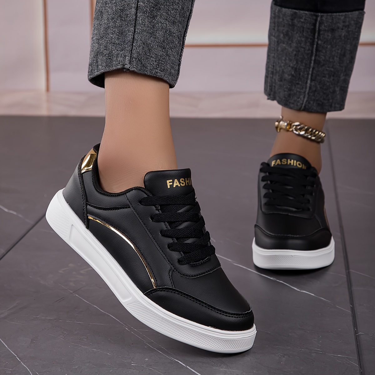 Women'S Casual Sports Shoes, Fashionable And Versatile, Thick-Soled Height-Increasing White Shoes, Low-Cut Lace-Up Travel Shoes, Women Shoes, Sneakers