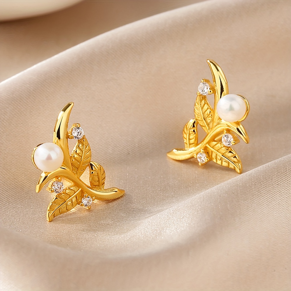 Women's 4-4.5mm Freshwater Pearl Stud Earrings