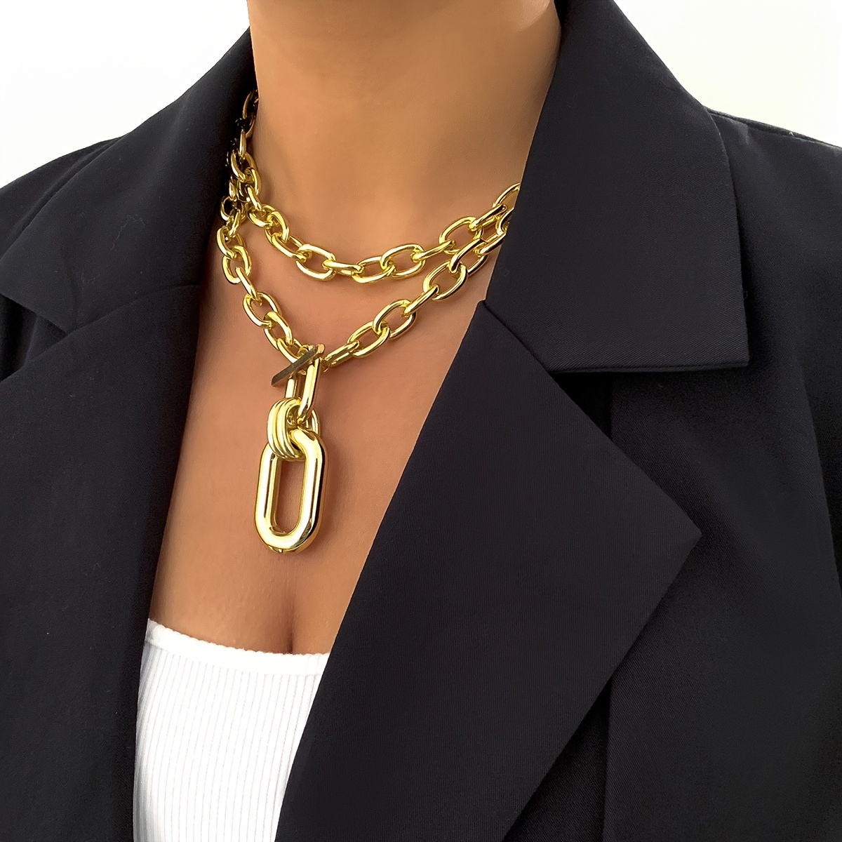 

New Explosive Style Trendy Personality Chain Multi-layer Necklace Fashion Geometric Metal Buckle Upscale Sense Cool Clavicle Chain Banquet Party Necklace Female Gift